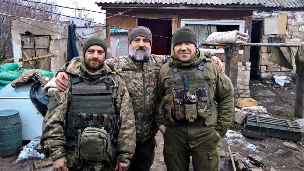 «Включать задницу и стрелять из рогатки» – рекомендации... - politnavigator.net - Украина - Иловайск