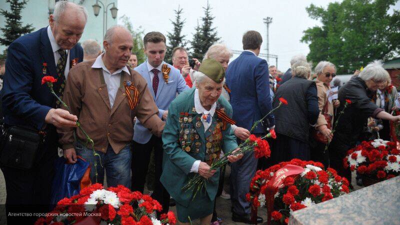 Михаил Кузнецов - Снимки ветеранов разместят в городах РФ в рамках фотопроекта "75 правил жизни победителей" - nation-news.ru - Россия