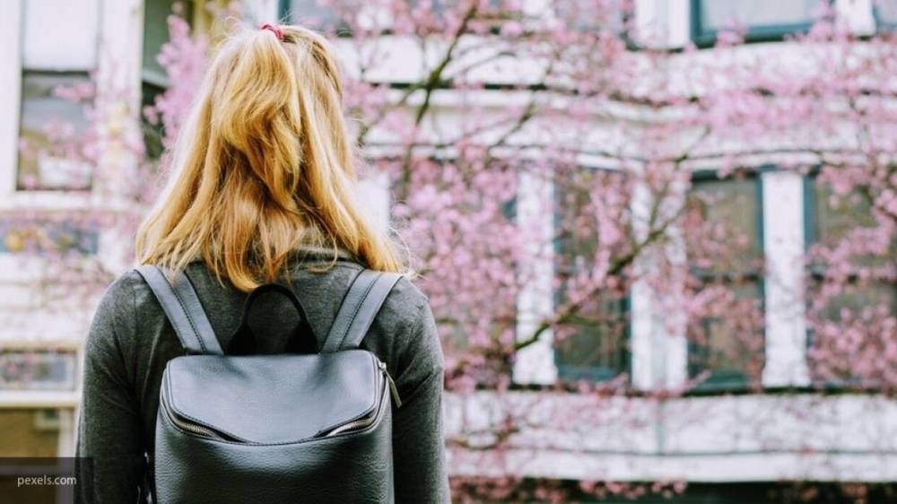 Вадим Наумов - Мужчина пришел с повинной в полицию после ночи с 15-летней школьницей в Петербурге - nation-news.ru - Санкт-Петербург - Ульяновская
