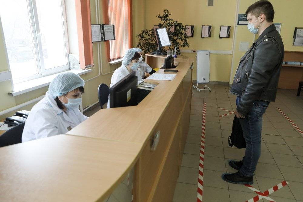 Москвичам рассказали, как работают городские учреждения в майские праздники - vm.ru - Москва