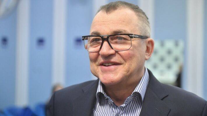 Дмитрий Дибров - Хирург Плахотин предложил свою помощь неудачно «омолодившемуся» Диброву - inforeactor.ru