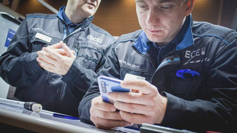 Сергей Жвачкин - Томский губернатор назвал пропуска с QR-кодами избыточной и унизительной мерой - newizv.ru - Томск - Томская обл.