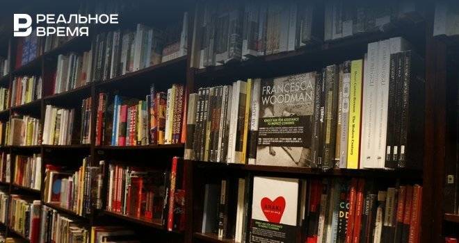 Алексей Волин - В России книжные магазины предложили открыть уже в мае - realnoevremya.ru - Россия