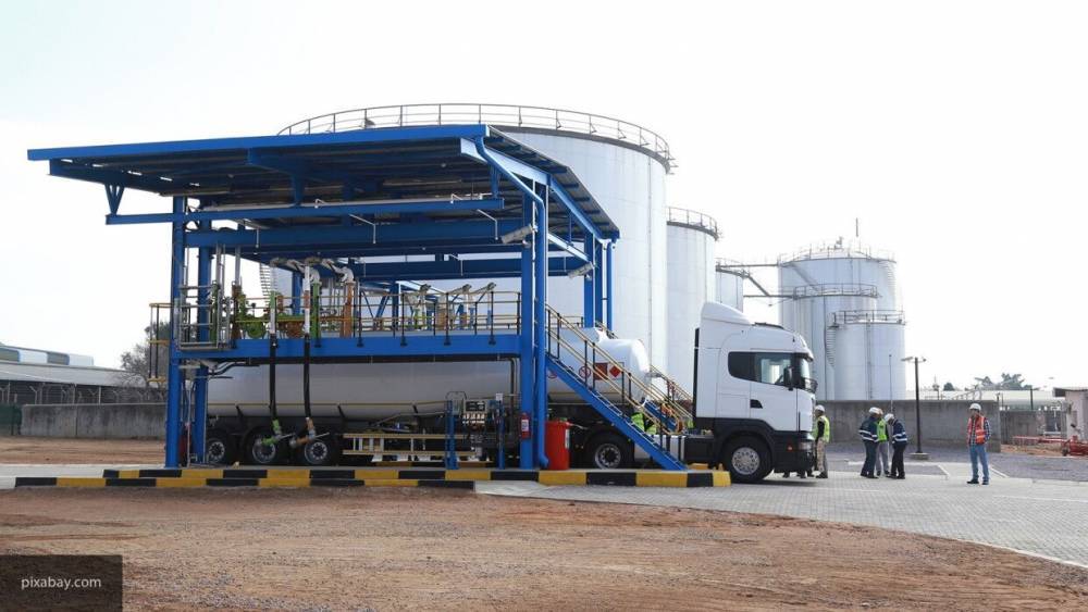 Эксперт Forbes рассказал о способности России преодолеть нефтяной кризис - polit.info - Россия - США