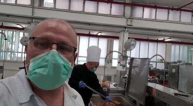 Видео с больничной кухни: вот чем кормят в Израиле пациентов с коронавирусом - vesty.co.il - Израиль