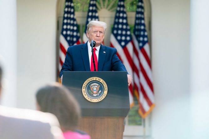 Дональд Трамп - Трамп утверждает, что существуют доказательства того, что коронавирус появился в китайской лаборатории - usa.one - Китай - США