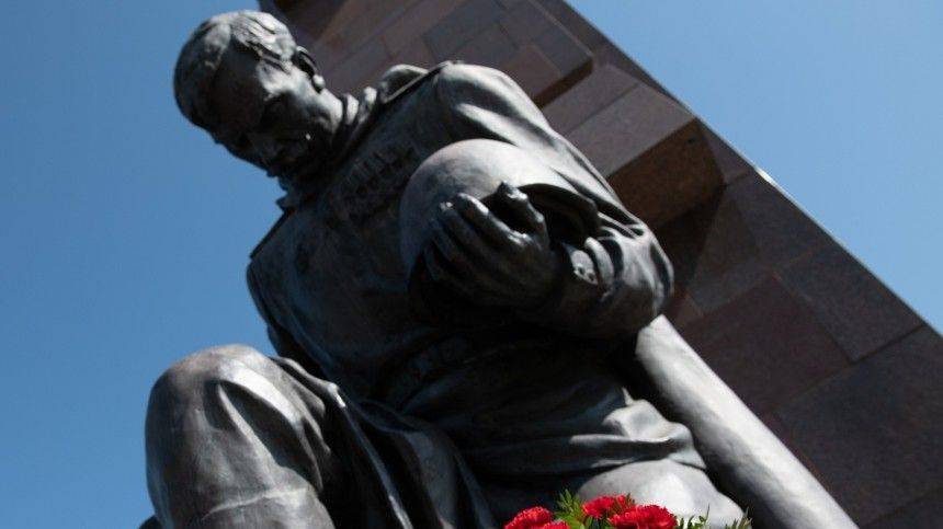 Объединяющий День Победы: Автопробег в Киеве и акции памяти в Берлине - 5-tv.ru - Украина - Киев - Германия - Берлин - Мелитополь