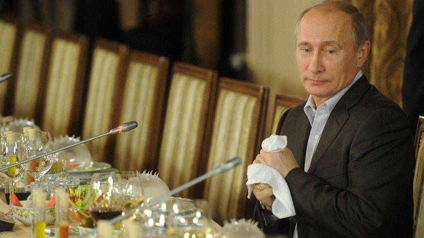 Владимир Владимирович Путин - Игорь Бухаров - Питание Путина: как проверяют продукты для стола президента - 5-tv.ru - Россия