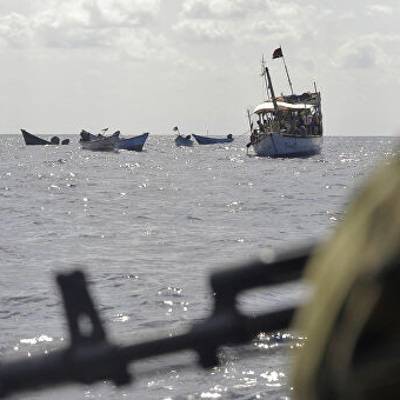 Пираты похитили двух россиян с судна в Экваториальной Гвинее - radiomayak.ru - Россия - Украина - Камерун - Экваториальная Гвинея