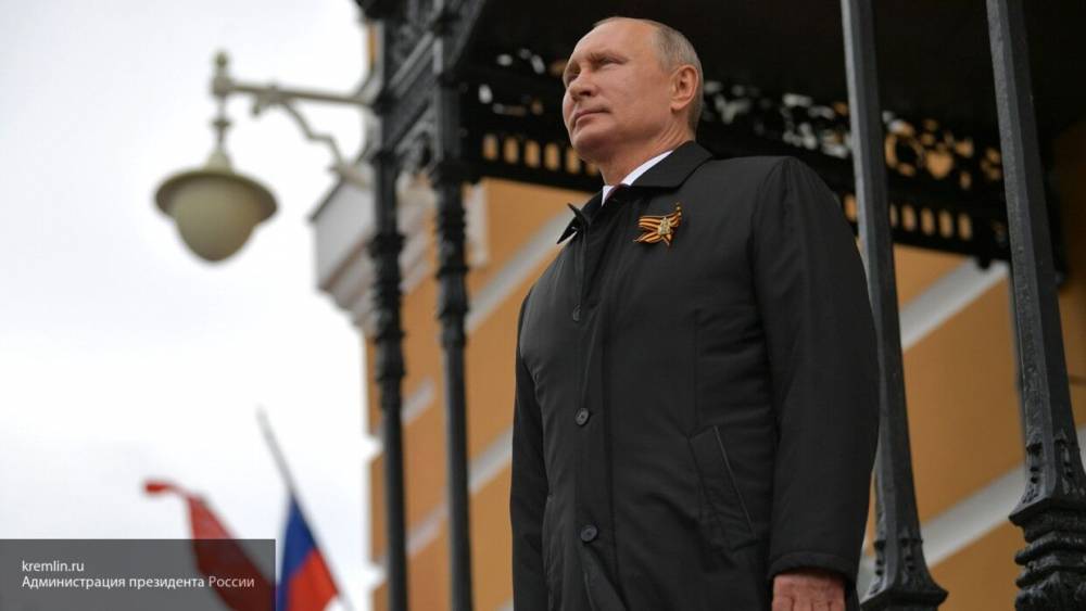 Владимир Путин - Аглая Чайковская - Путин заявил, что россияне участвуют в акции "Бессмертный полк" без пропаганды - politros.com - Россия