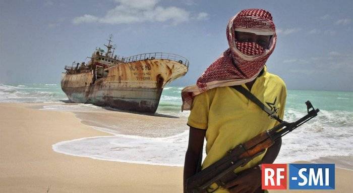 Африканские пираты похитили троих россиян и украинца с двух кораблей - rf-smi.ru - Экваториальная Гвинея