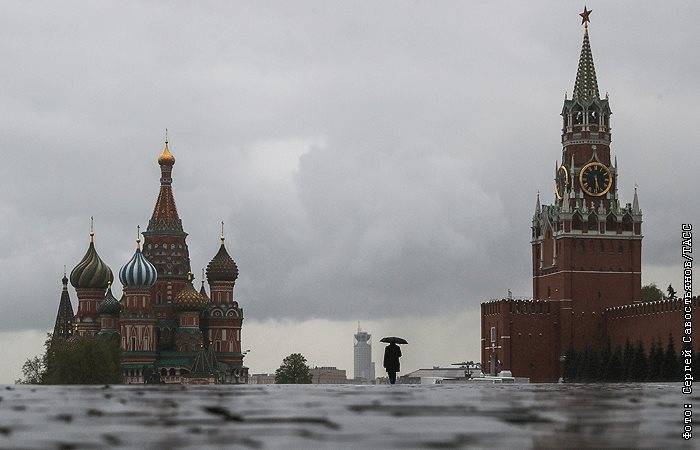 Владимир Путин - Дмитрий Песков - Сергей Савостьянов - Путин 11 мая проведет совещание о возможном продлении режима нерабочих дней - interfax.ru - Москва - Россия