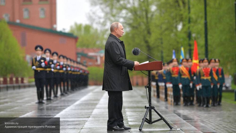 Владимир Путин - Владислава Грин - Путин заявил о необходимости иметь сильную армию для отражения любых угроз - nation-news.ru - Россия