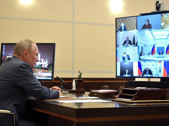 Владимир Путин - Дмитрий Песков - Анна Попова - Путин 11 мая проведет совещание о продлении нерабочих дней из-за коронавируса - newsland.com - Россия