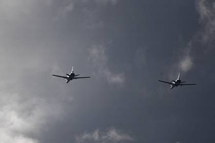 В России испытали новую гиперзвуковую ракету с борта бомбардировщика - lenta.ru - Россия