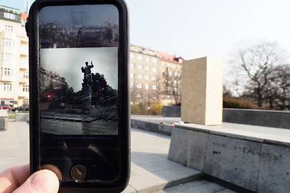 В Чехии раскрыли личность российского «отравителя» с чемоданом яда - lenta.ru - Москва - Россия - Чехия - Прага