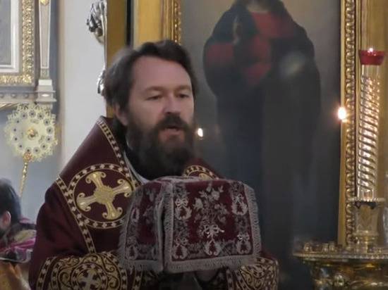 Иосиф Сталин - митрополит Иларион - В РПЦ выступили против изображения Сталина в храме Вооруженных сил - newtvnews.ru - Москва - Россия - Русь