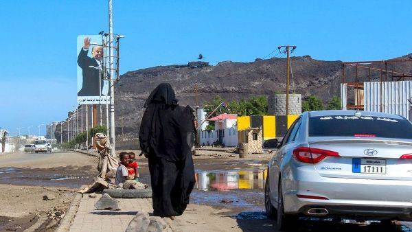 Мансур Хади - В раздираемом войной Йемене появился «заражённый город» - eadaily.com - Йемен - Эр-Рияд