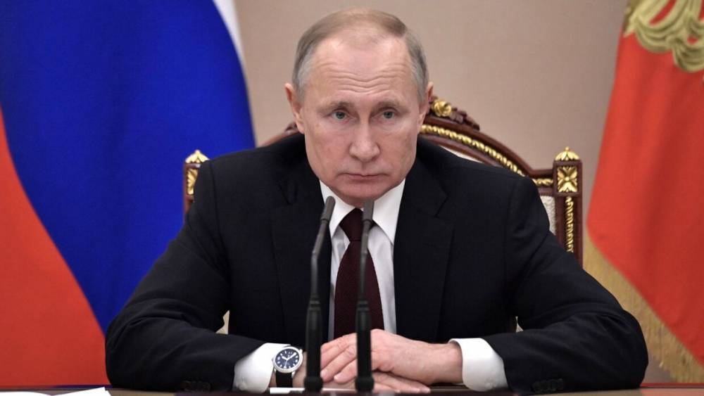 Владимир Путин - Михаил Мишустин - Путин поручил подготовить план действий по восстановлению экономики России - riafan.ru - Москва - Россия