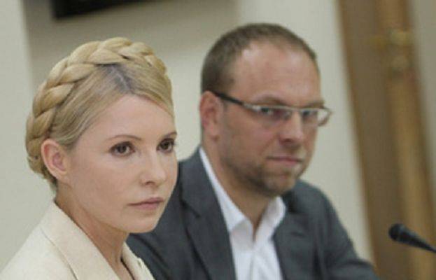 Виктор Янукович - Тимошенко и ее адвокат получили $ 11 млн за преследования при Януковиче - eadaily.com - США - New York
