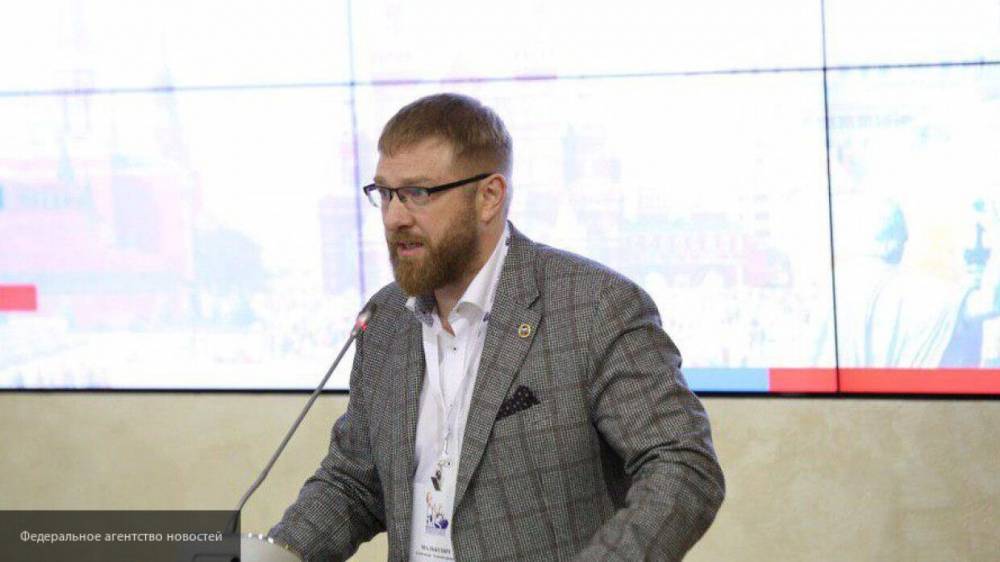Дональд Трамп - Александр Малькевич - Малькевич: Запад хочет "обкатать" новый препарат для лечения COVID-19 на россиянах - polit.info - США