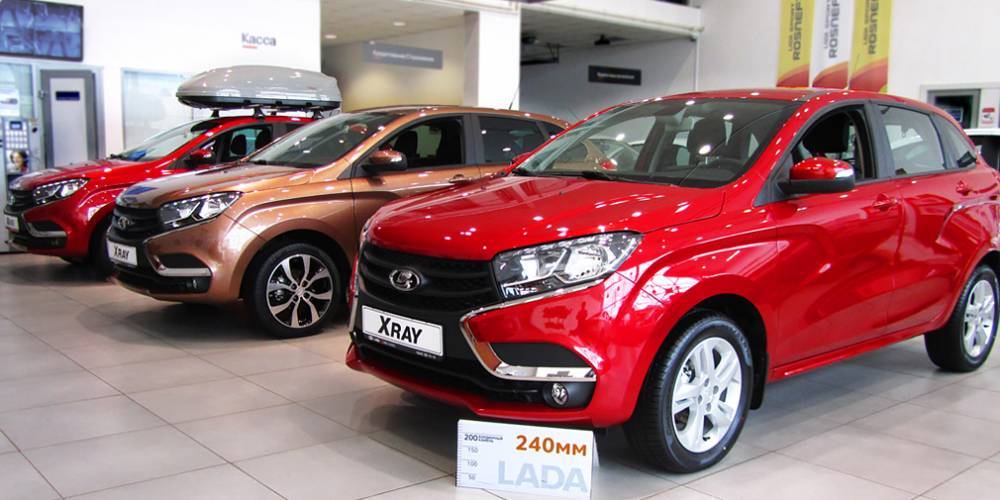 Lada Granta - АвтоВАЗ третий раз за год поднял цены на автомобили - autonews.ru