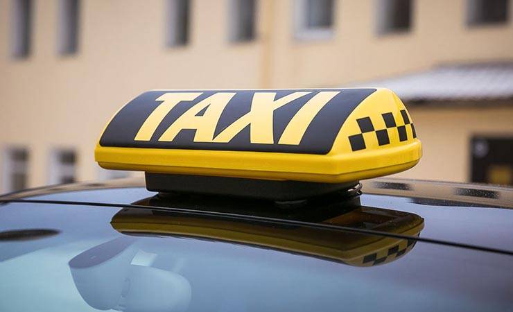 В Светлогорске таксист случайно привёз в милицию мужчину, похитившего телефон - gomel.today - Светлогорск