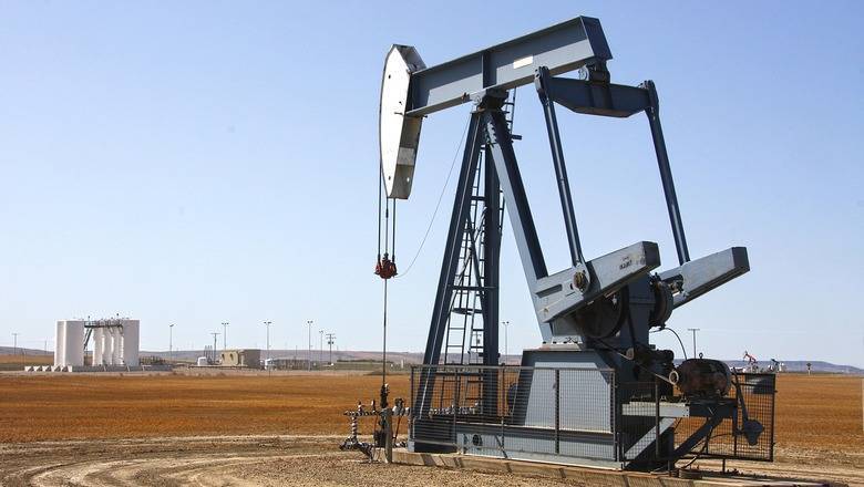 Цены на нефть начали расти после решения саудитов сократить добычу еще на 1 млн б/с - newizv.ru - Россия - Саудовская Аравия