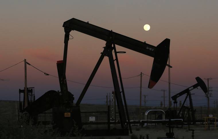 Дональд Трамп - Азиз Бен-Абдель - Нефть подешевела из-за вероятности второй волны коронавируса в Китае - news.ru - Китай - США