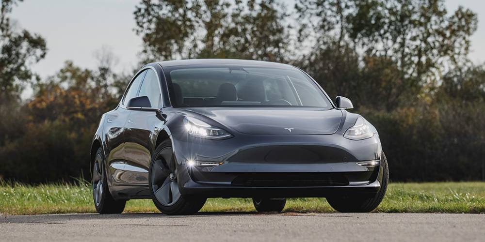 У электрокара Tesla отвалился руль во время движения. Фотофакт - autonews.ru - New York - Англия
