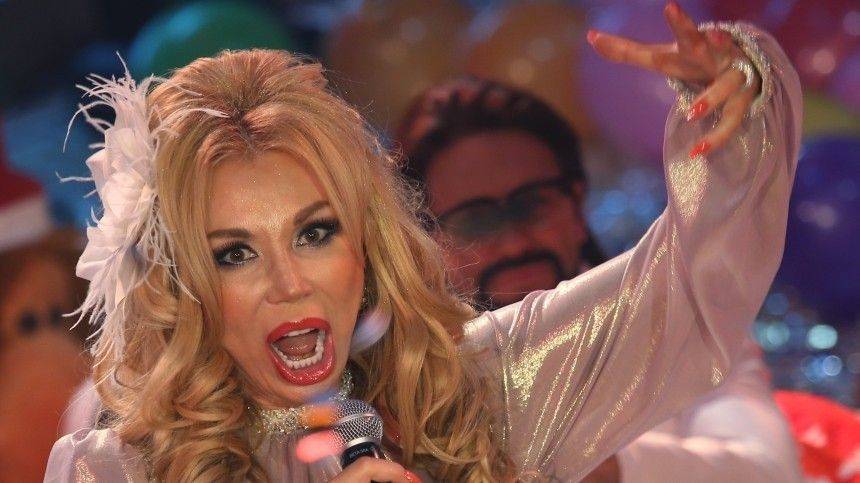 Мария Распутина - «Отпустите меня в Гималаи»: Маша Распутина рвется из самоизоляции - 5-tv.ru