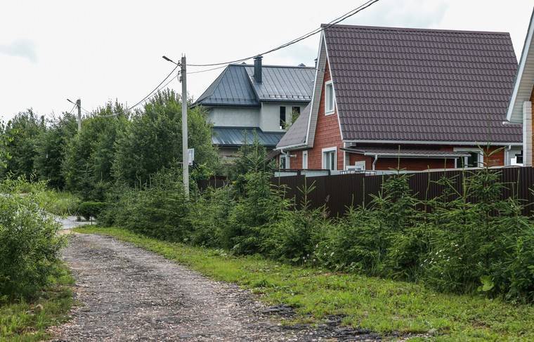 Алексей Попов - Риелторы заявили о росте спроса на загородные дома и дачи во время пандемии - news.ru