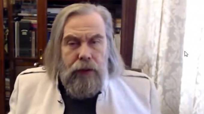 Владимир Зеленский - Михаил Погребинский - На Украине Зеленского окрестили "слабаком в роли президента" - piter.tv - Украина
