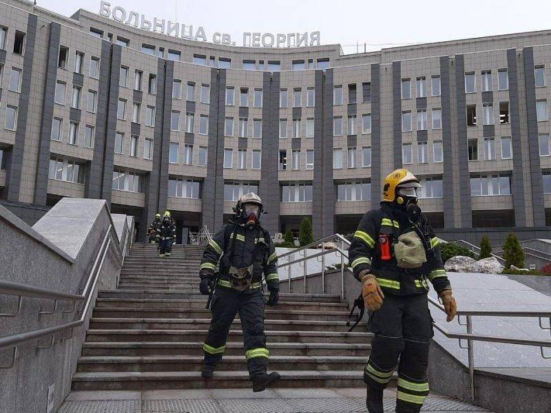 Георгий СВЯТОЙ - В Петербурге при пожаре в больнице погибли пятеро пациентов с коронавирусом - bloknot.ru - Санкт-Петербург