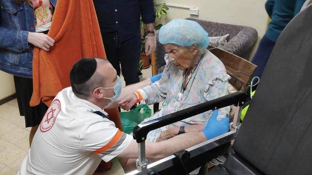 "Это не смертный приговор": 99-летняя репатриантка вылечилась от коронавируса в Иерусалиме - vesty.co.il - США - Израиль - Иерусалим