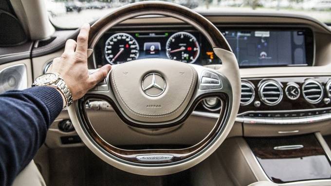 В Ленобласти погиб несовершеннолетний водитель Mercedes-Benz - piter.tv - Ленинградская обл. - Санкт-Петербург - район Приозерский