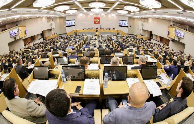 Новая волна: в Госдуме лоббируют штрафы чиновникам за оскорбление людей - eadaily.com