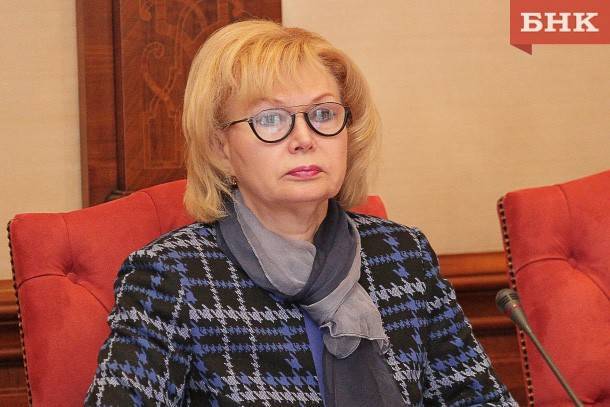 В кабинете мэра Инты Ларисы Титовец проводят следственные действия - bnkomi.ru - Инты