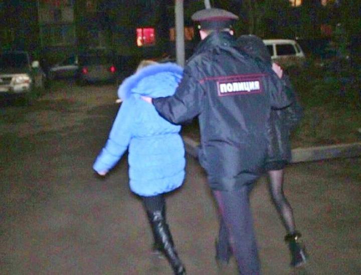 Изнасилованных на улице россиянок оштрафуют за нарушение режима самоизоляции - newsland.com - Красноярск