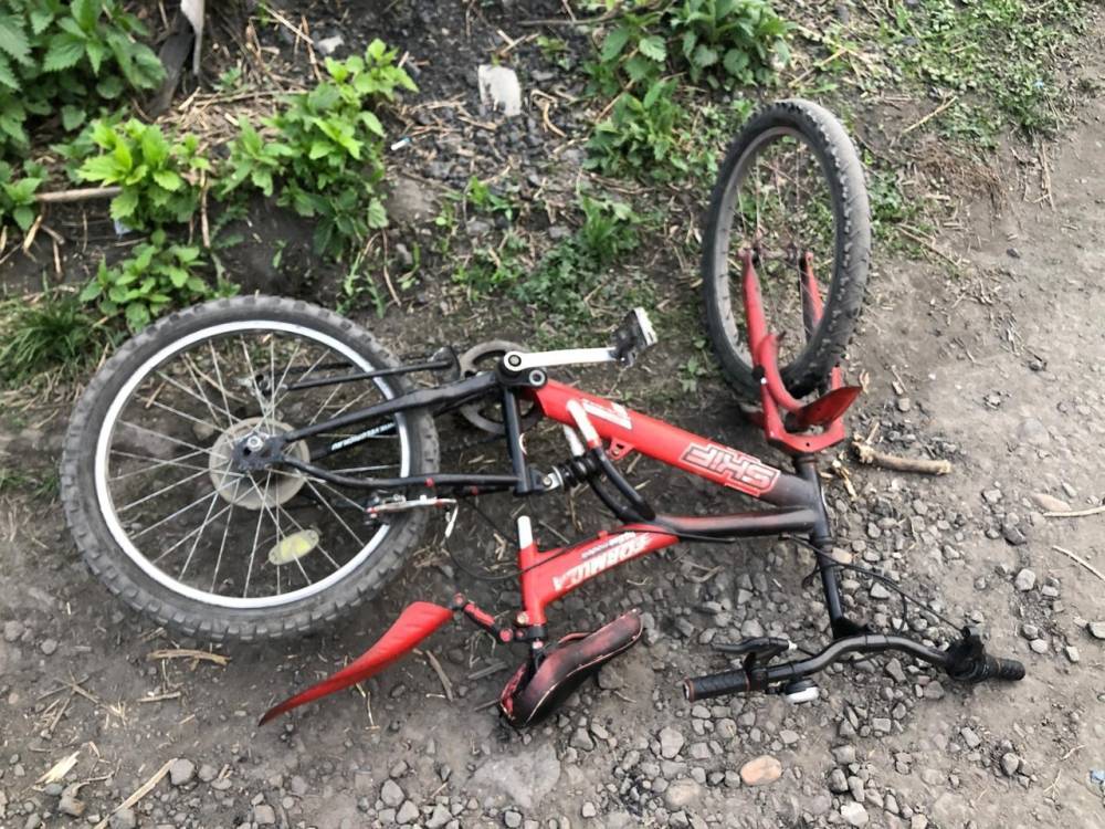 В Кузбассе восьмилетний велосипедист попал под колёса машины - gazeta.a42.ru - район Новокузнецка