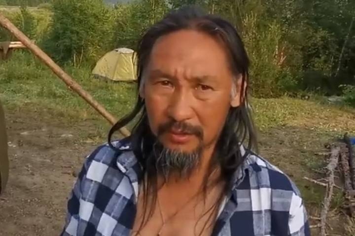 Александр Габышев - Якутского шамана Габышева увезли в психбольницу - mk.ru - Москва - Якутск