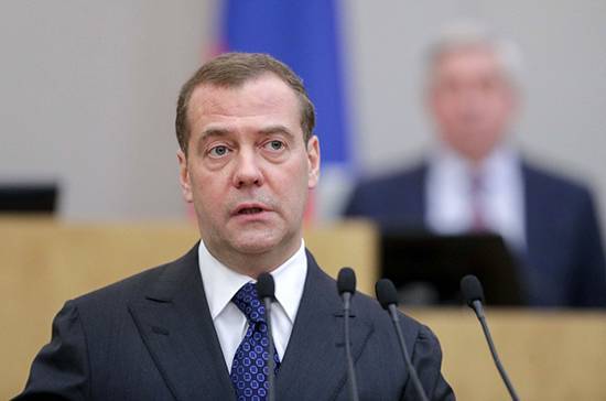 Дмитрий Медведев - «Единая Россия» обратится в Генпрокуратуру из-за случаев принуждения граждан к увольнению - pnp.ru - Россия - Санкт-Петербург - Владимирская обл.