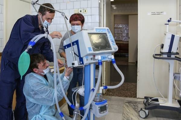 Судэксперты связали пожар в больнице с нарушением эксплуатации аппаратов ИВЛ во время самоизоляции - govoritmoskva.ru - Москва - Россия - Санкт-Петербург - Уральск