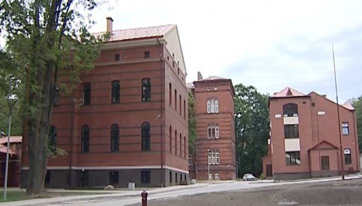 В Калининграде умерла врач-реаниматолог, лечившая больных COVID-19 - vesti.ru - Калининград