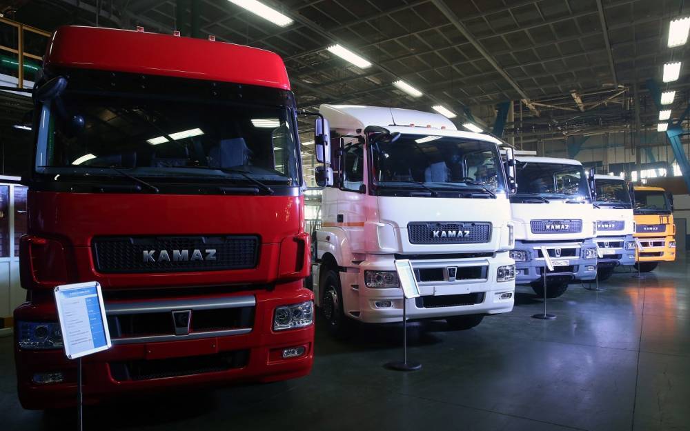 КАМАЗ заработал и будет выпускать 180 грузовиков ежедневно - zr.ru
