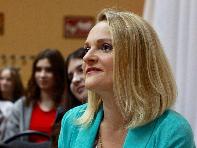 Алексей Стрельников - Саратовскую чиновницу уволят из-за слов о «скулящих» рожающих - bloknot.ru - Саратовская обл. - район Энгельсский