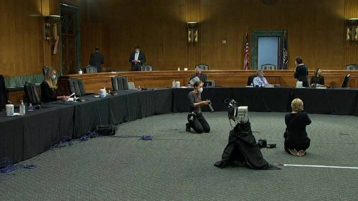 Майк Пенс - Энтони Фаучи - Гигантское число жертв коронавируса в США может оказаться заниженным - vesti.ru - США