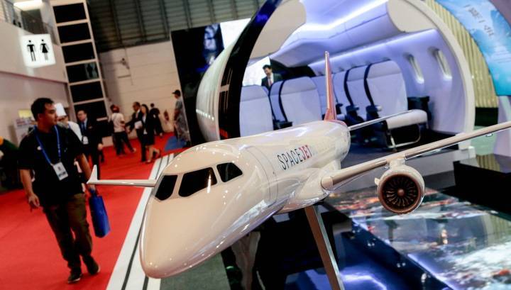 Mitsubishi вдвое сократила бюджет программы SpaceJet - vesti.ru - Япония