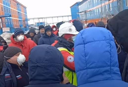 Из Сабетты сегодня обещают вывезти 156 вахтовиков - znak.com - район Ямальский