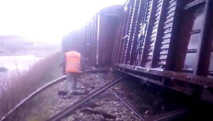 На железнодорожном перегоне в Приморье товарный поезд сошел с рельсов - vesti.ru - Приморье край